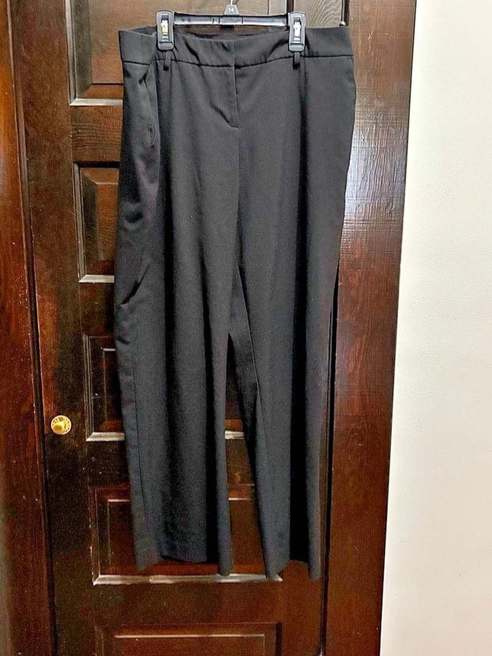 (15) Fashion Bug Straight Leg Trousers in Black Size 16P Like New